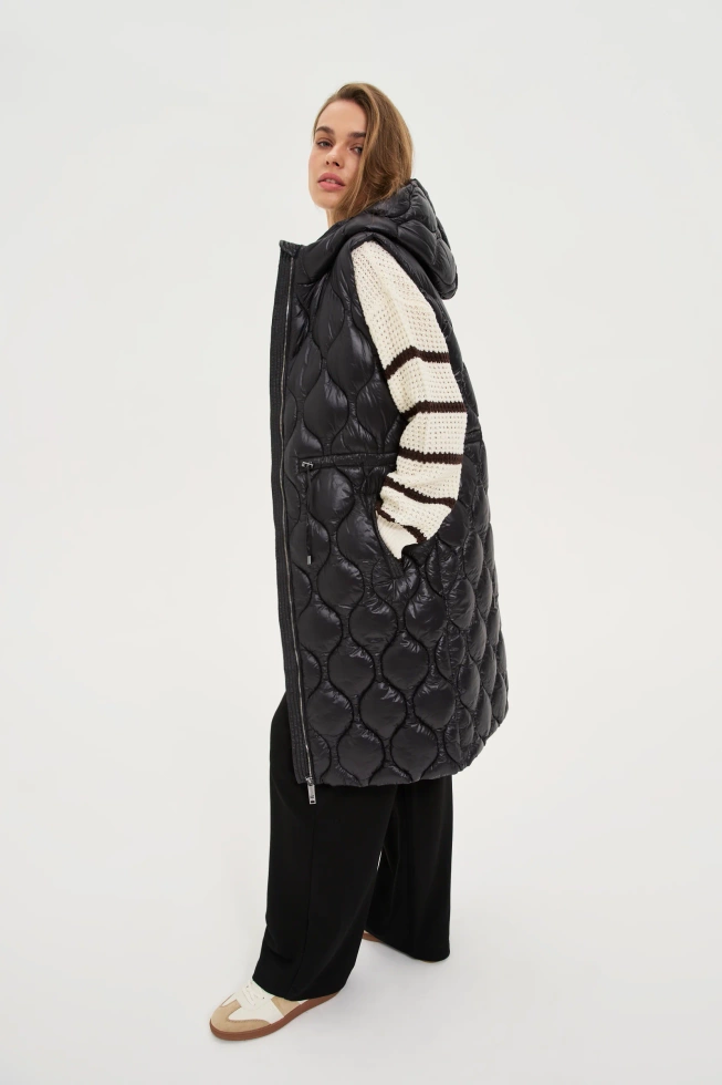 Pikowana kamizelka czarna