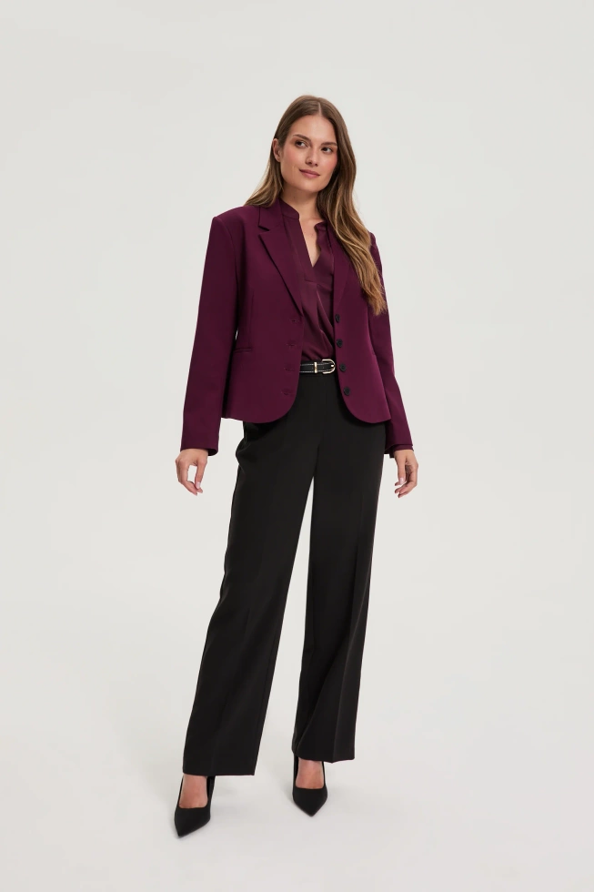 Krótka marynarka burgundowa