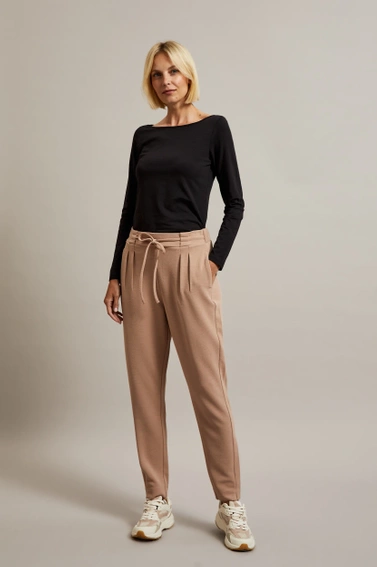 Gładka bluzka z długimi rękawami czarna