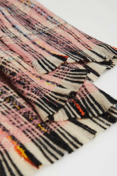 Szalik w kratę z metaliczną nitką różowy