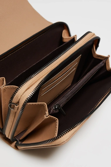 Mała torebka beżowa