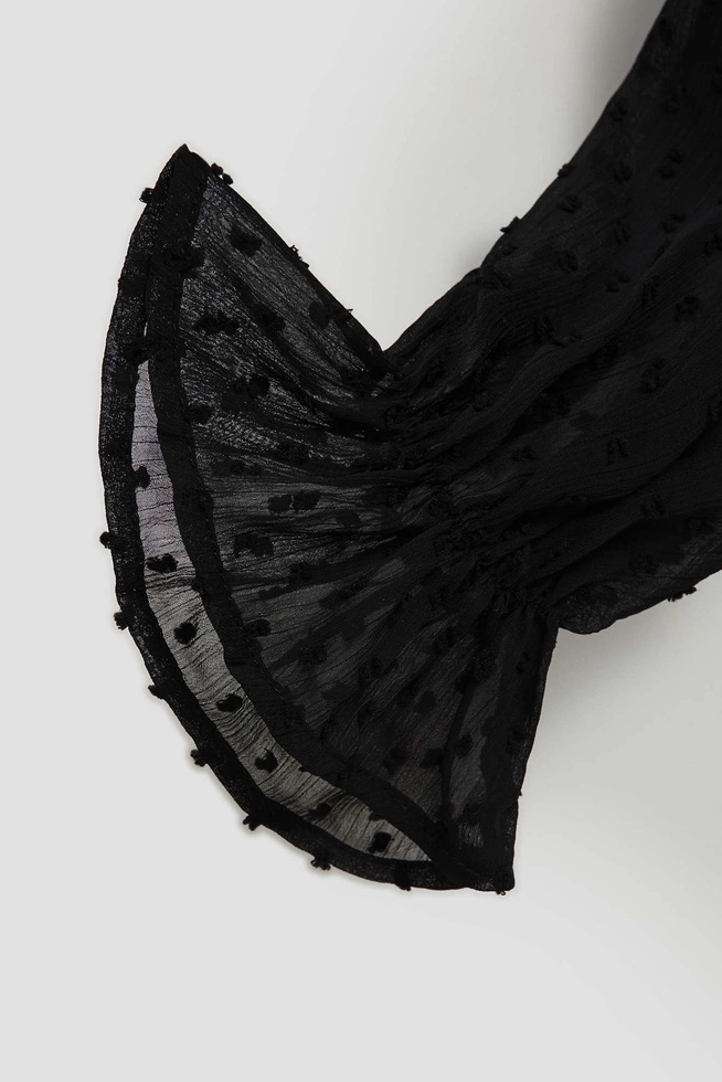 Koszula z falbanami i długimi rękawami czarna