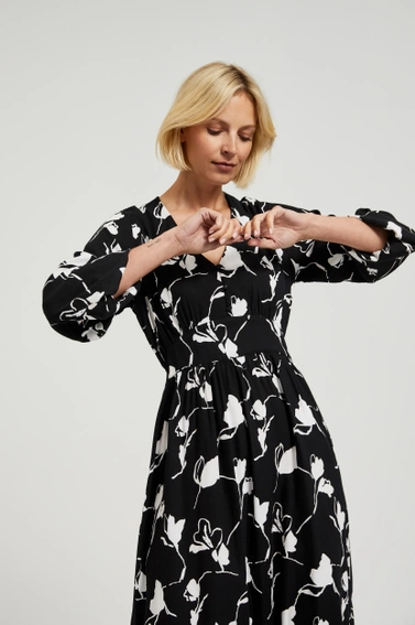 Wiskozowa sukienka z printem czarna