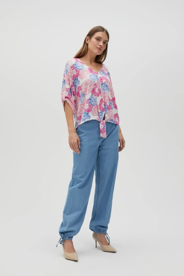 Koszula w kwiaty z wiązaniem różowa