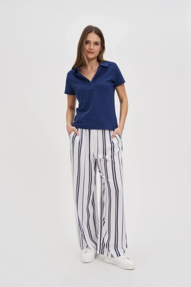 Bawełniana bluzka z kołnierzykiem granatowa 