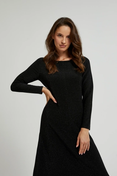 Elegancka sukienka maxi czarna