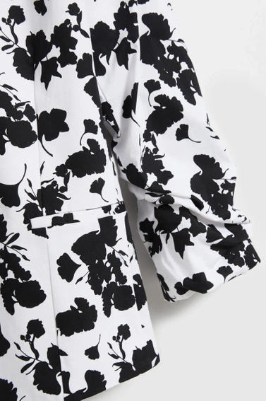 Marynarka z rękawami 3/4 czarno-biała