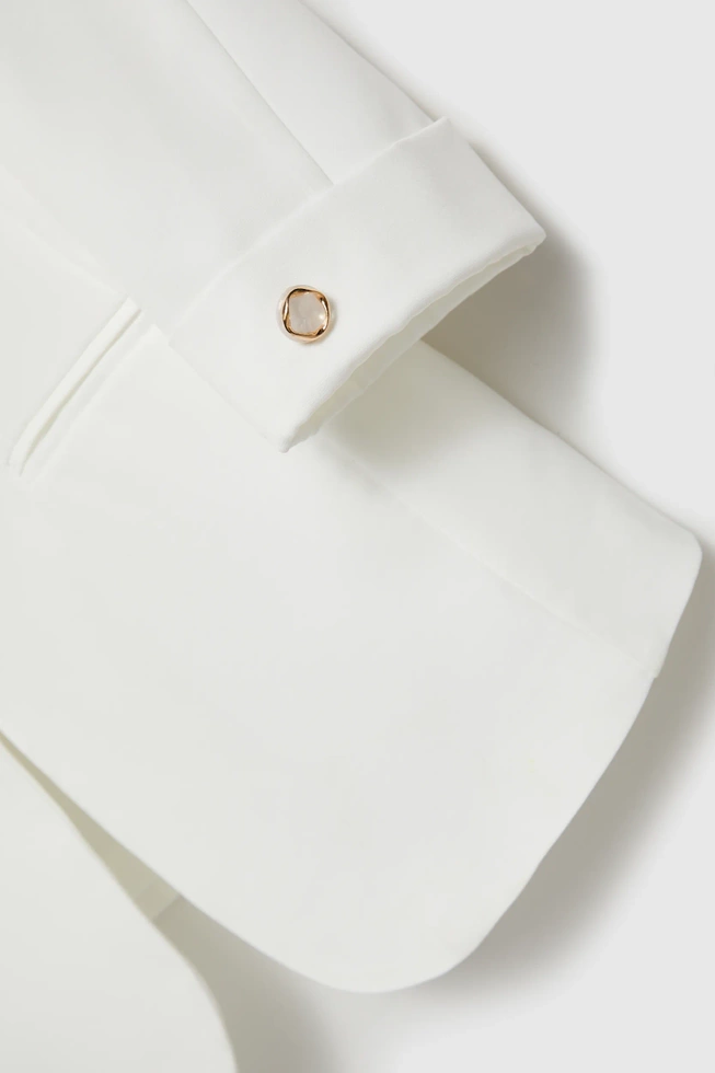 Marynarka z rękawami 3/4 biała