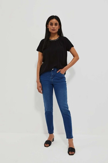 Koszula czarna z ozdobnym dekoltem