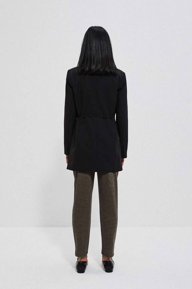 Jednorzędowa marynarka