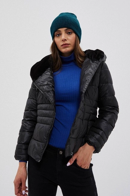 Krótka pikowana kurtka czarna