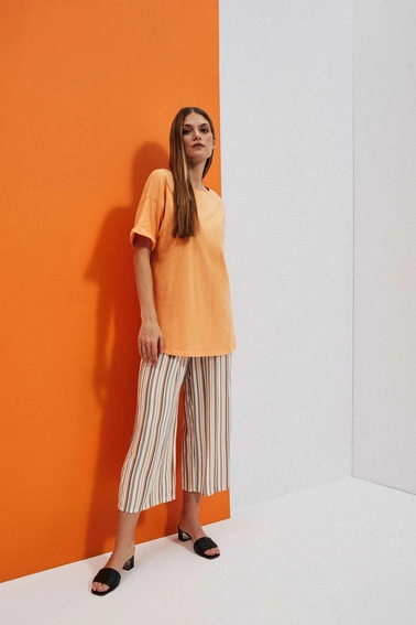 Gładki t-shirt brzoskwiniowy