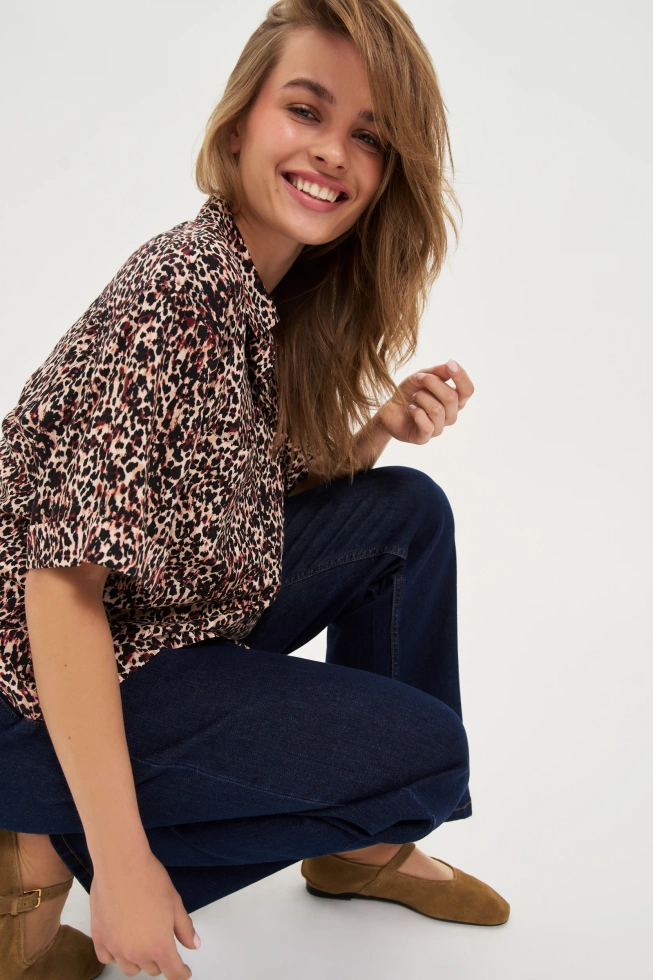 Jeansy z szerokimi nogawkami granatowe