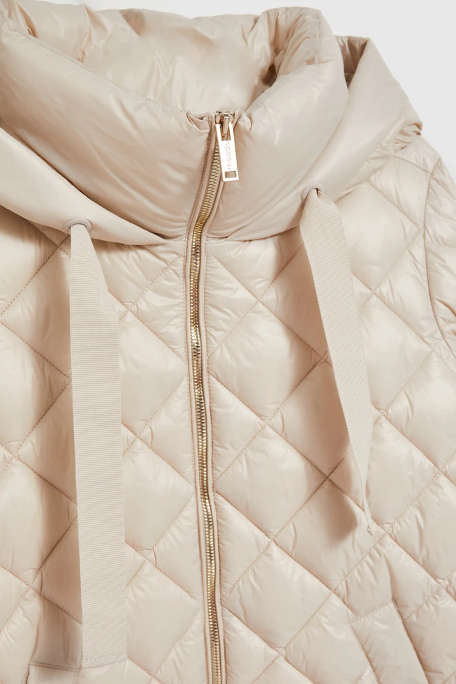 Krótka pikowana kurtka z kapturem beżowa