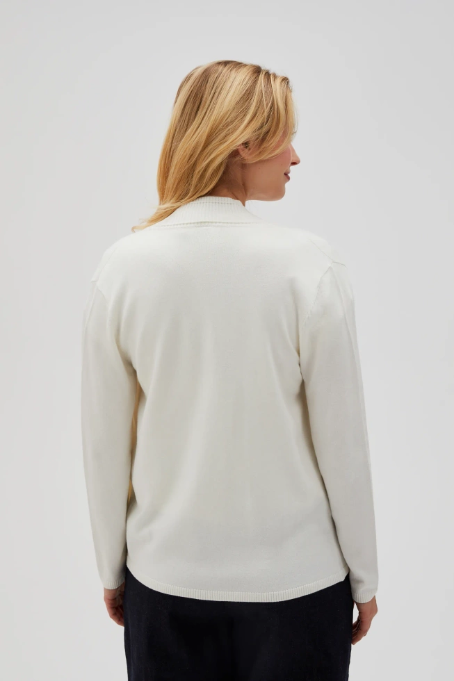 Wiskozowy sweter biały