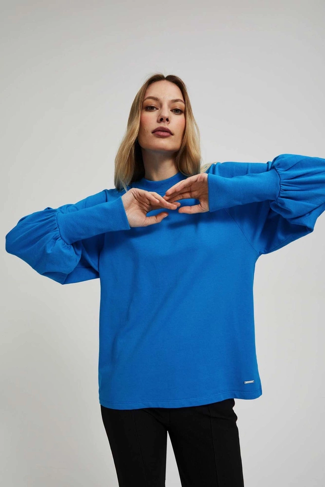 Bluza z bufiastymi rękawami lazurowa