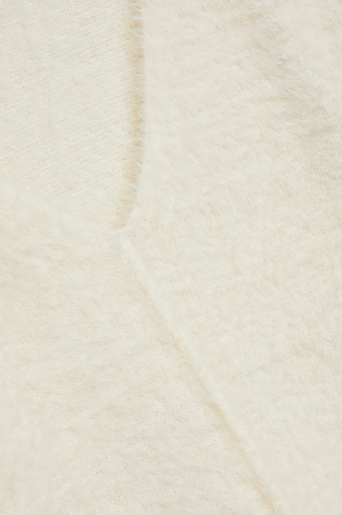 Sweter z dekoltem w serek i długimi rękawami ecru