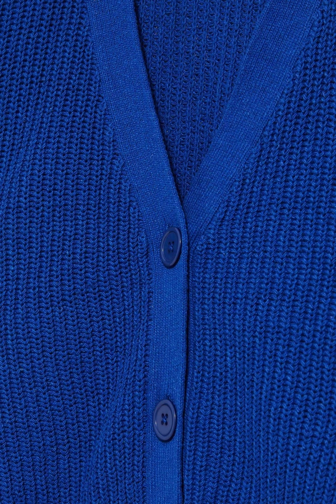 Krótki kardigan zapinany na guziki niebieski
