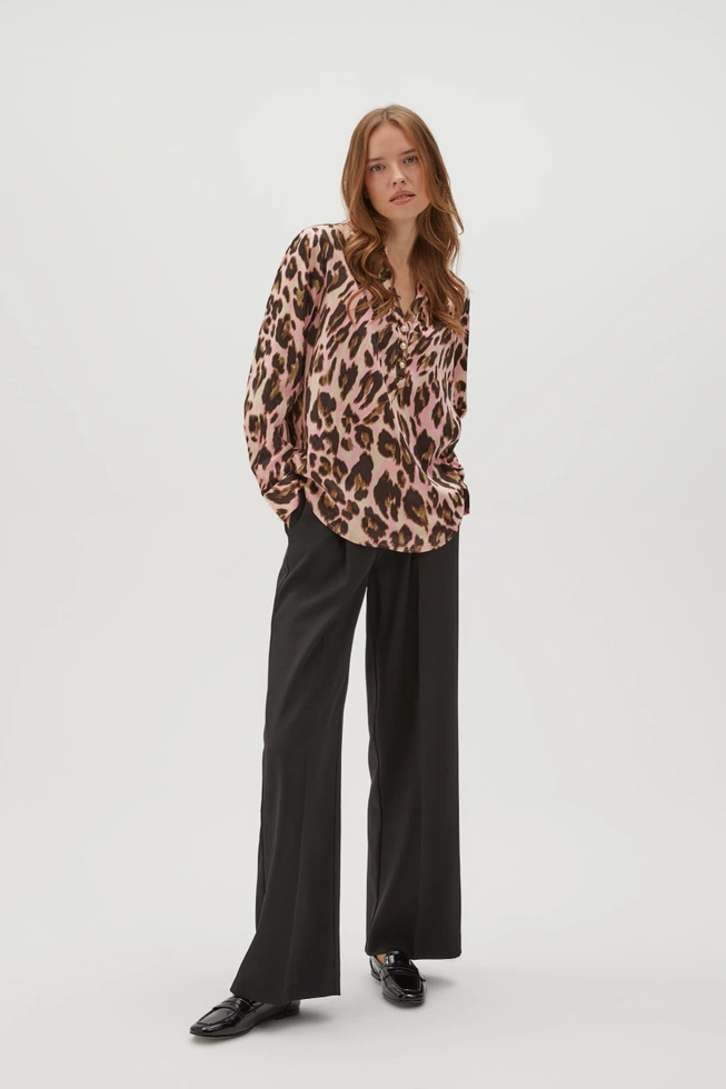 Koszula w panterkę z długimi rękawami beżowa