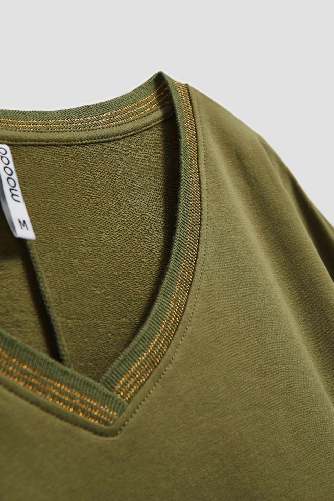 Bluza z dekoltem w serek oliwkowa