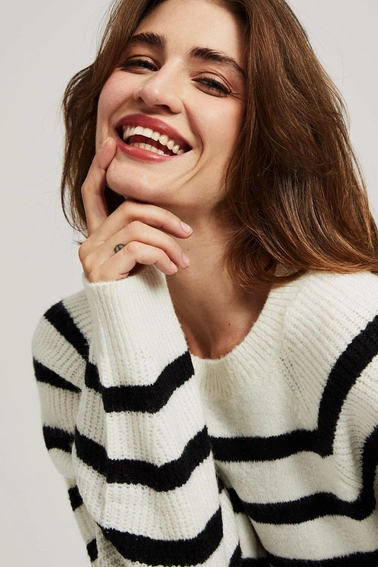 Sweter w paski z okrągłym dekoltem perłowo-czarny