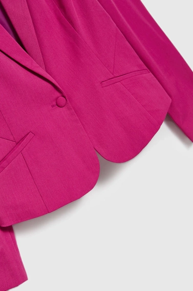 Krótka marynarka fuksjowa