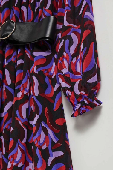 Sukienka midi z paskiem