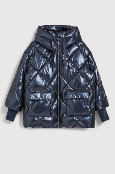 Pikowana metaliczna kurtka z kapturem grantowa 