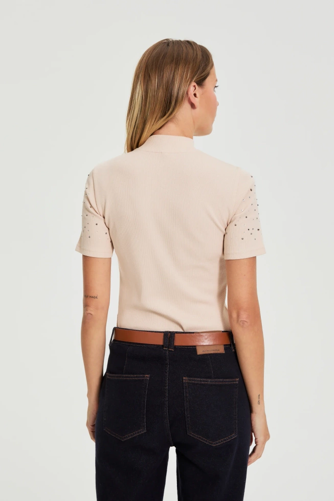 Bluzka z dżetami beżowa