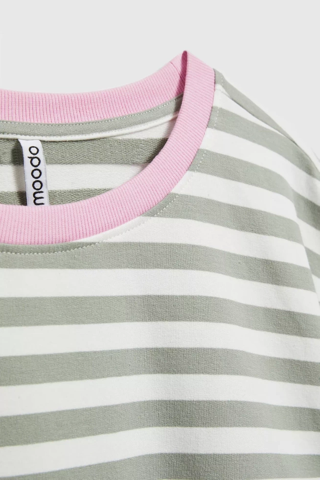 Bluza w paski oliwkowa