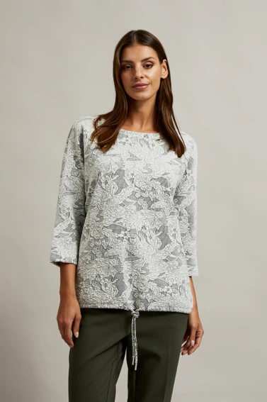 Bluza z kwiatowym wzorem i rękawami 3/4 biała