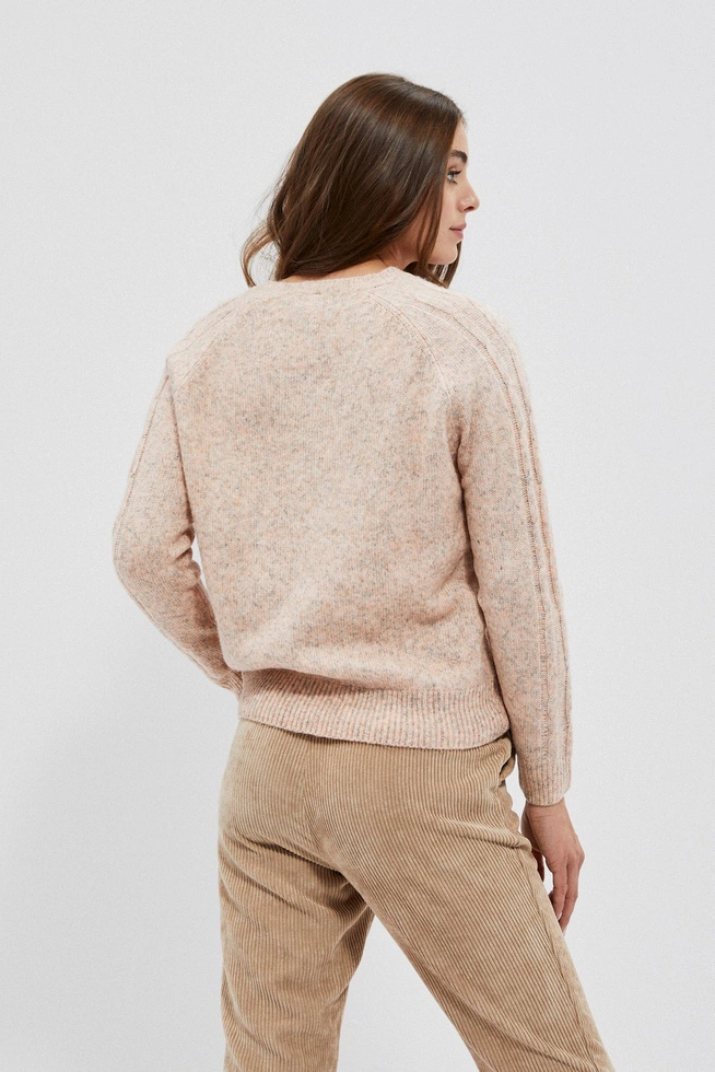 Sweter z ozdobnym splotem pudrowo-różowy