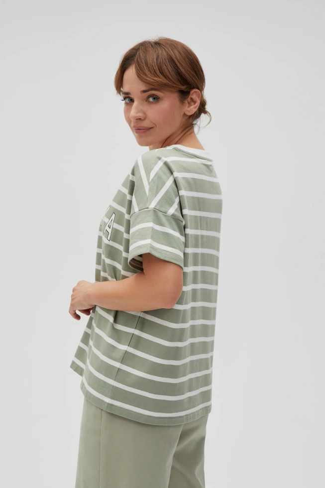 Bluza w paski z napisem oliwkowa