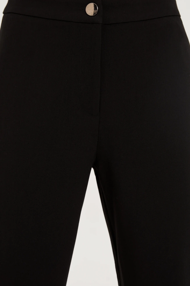 Gładkie spodnie czarne