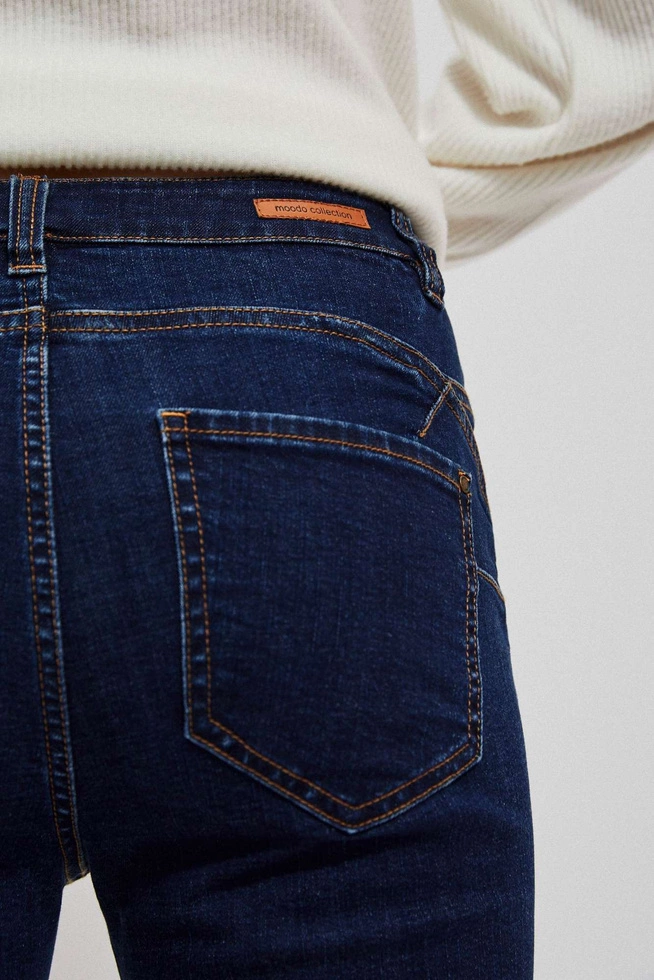 Jeansy push up zapinane na guziki granatowe