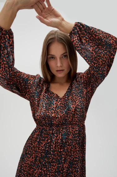 Sukienka maxi z bufiastymi rękawami brązowa