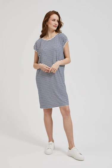 Sukienka w paski o długości przed kolano biało-niebieska