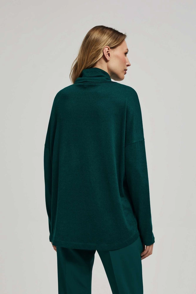 Bluzka z luźnym golfem