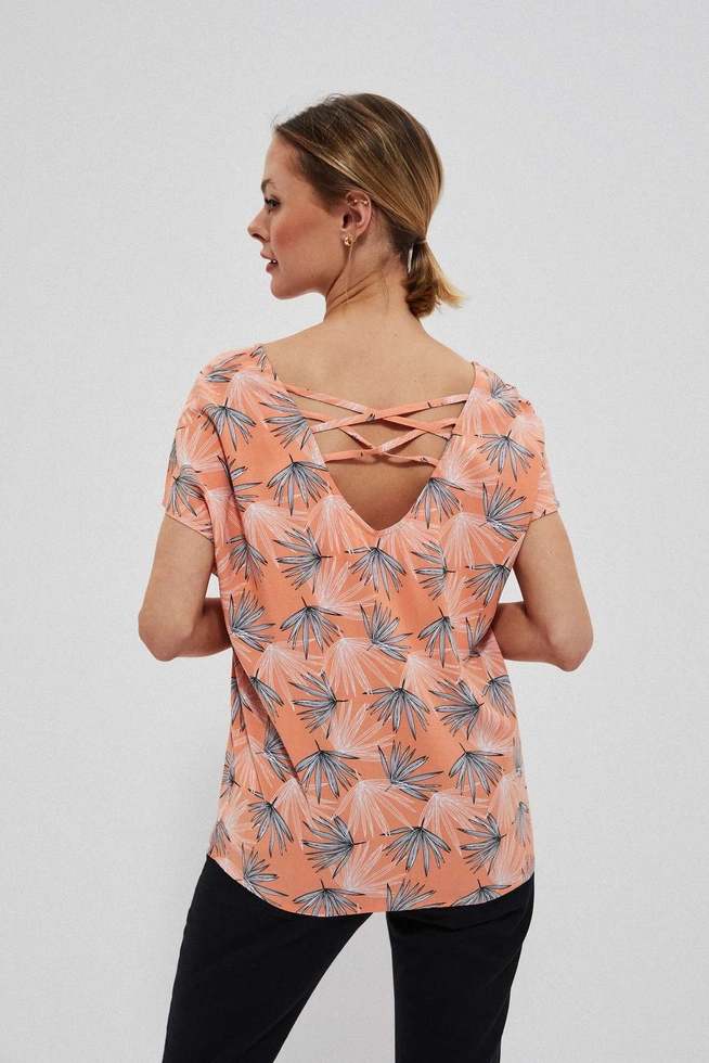 Koszula z wiskozy z odkrytymi plecami