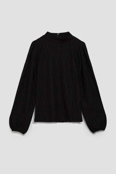 Bluzka z półgolfem i bufiastymi rękawami czarna
