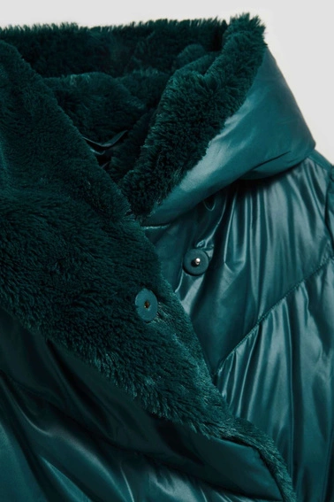 Długa kurtka z kapturem szmaragdowa