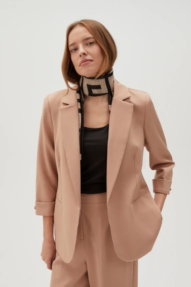 Marynarka z rękawami 3/4 beżowa