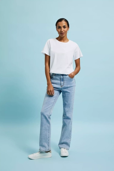 Gładka bluzka z okrągłym dekoltem biała