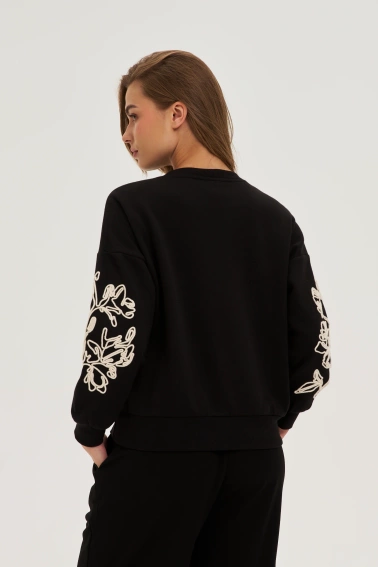  Bluza z aplikacją czarna