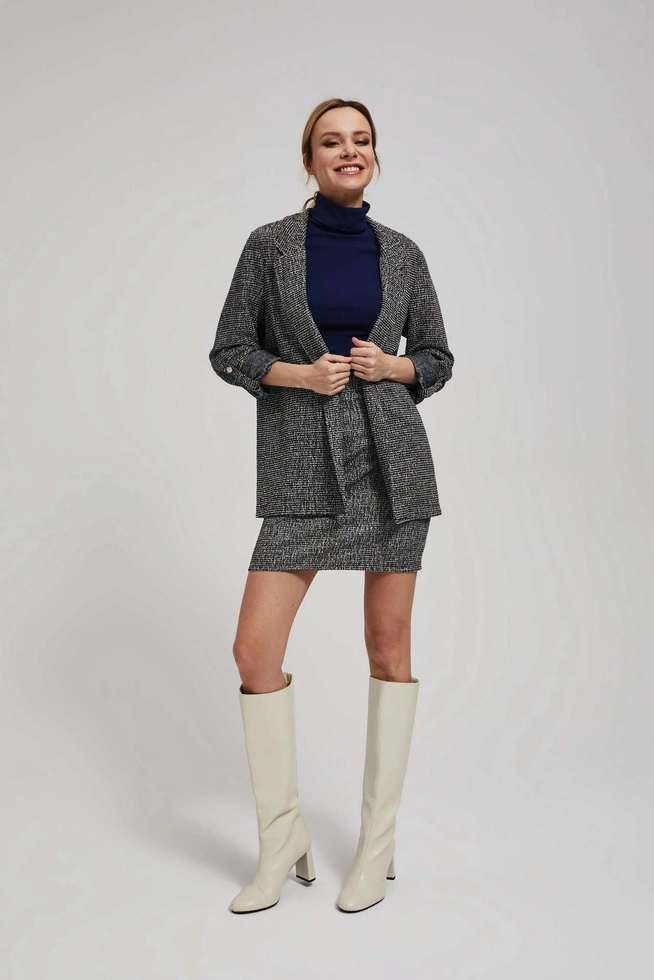 Marynarka z podwijanymi rękawami