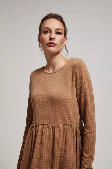 Sukienka z długimi rękawami i rozkloszowanym dołem ciemnobeżowa