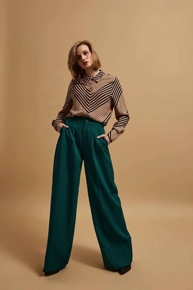 Spodnie z szerokimi nogawkami szmaragdowe
