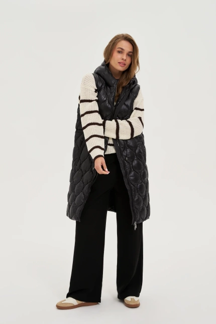 Pikowana kamizelka czarna