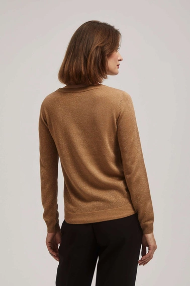 Sweter z metaliczną nitką i wiązaniem 