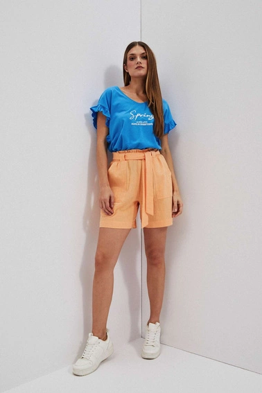 Bluzka z napisem i falbaną na rękawie